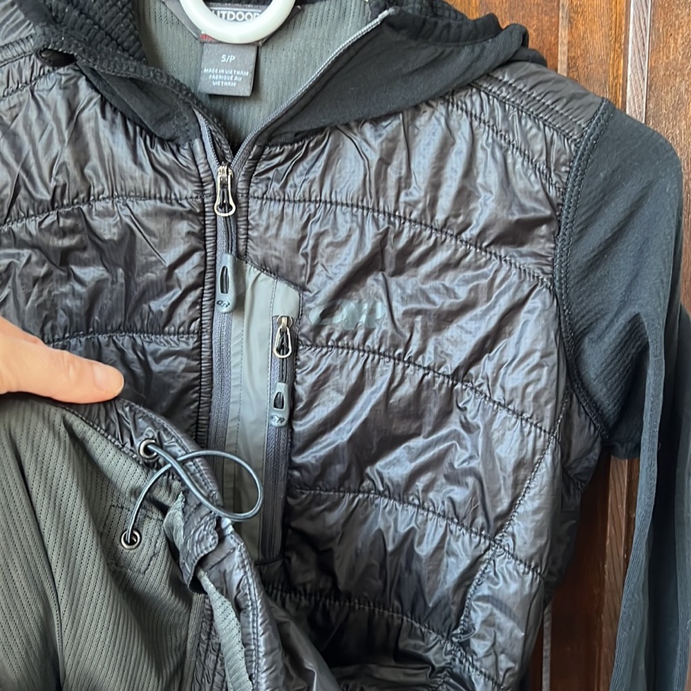 Activewear Jacket - image 5